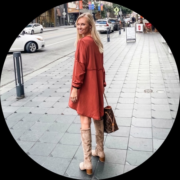 Meet your Posher, Kristen - Picture 1 of 1